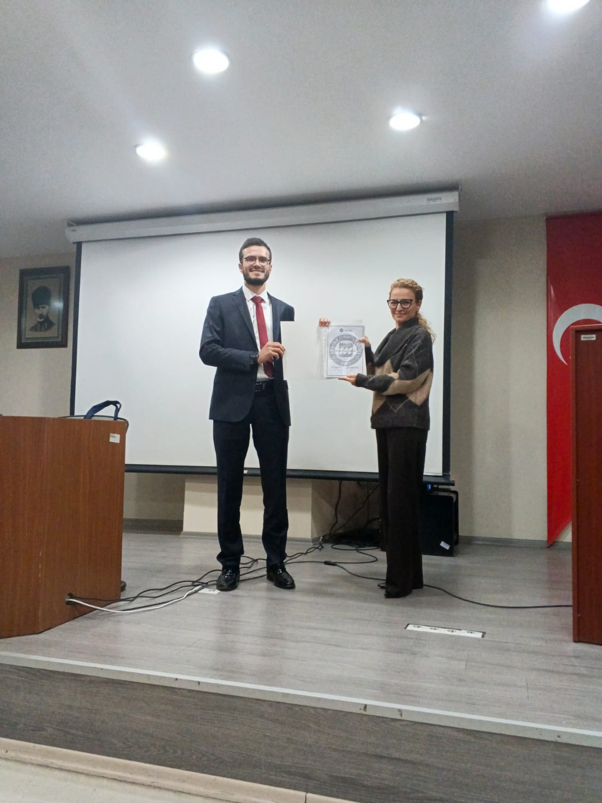 c771fe67-a969-4dda-a000-98ec9e884143.JPG (142 KB)